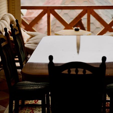 Петрос Family Hotel Яремча Экстерьер фото
