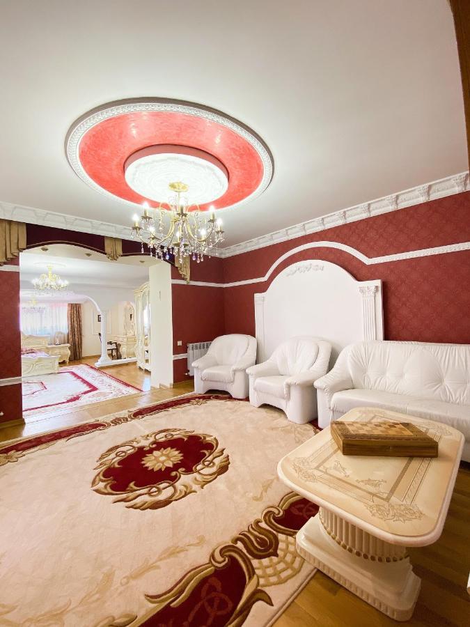 Петрос Family Hotel Яремча Экстерьер фото