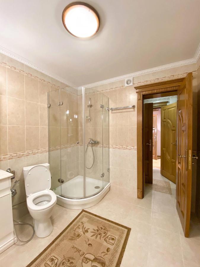 Петрос Family Hotel Яремча Экстерьер фото