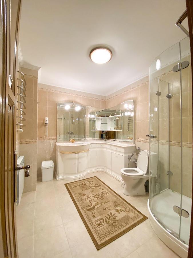 Петрос Family Hotel Яремча Экстерьер фото