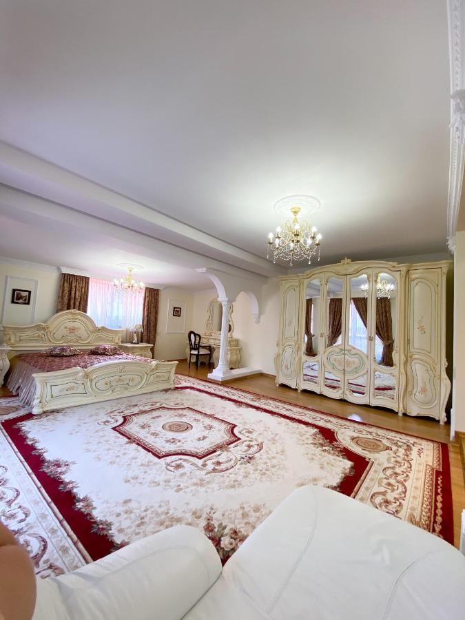 Петрос Family Hotel Яремча Экстерьер фото